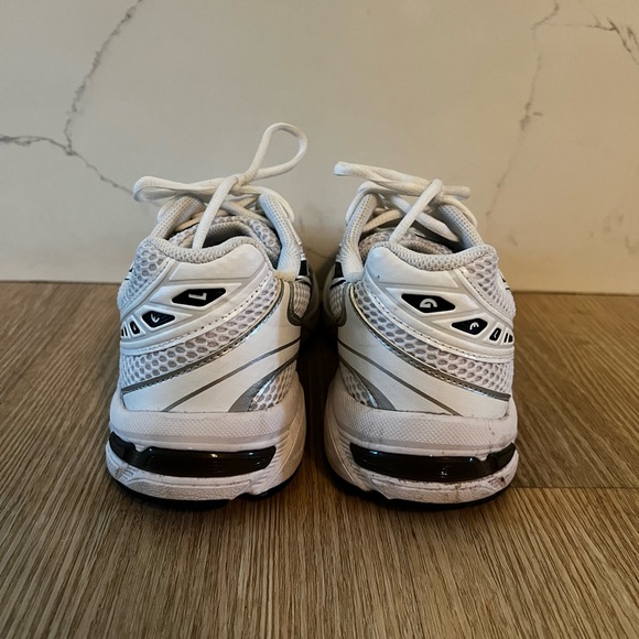 Asics White and Black Athletic Shoes - Picture 4 of 10